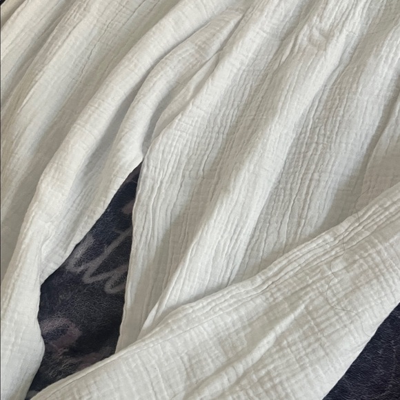 Just Living White Wide Leg Pants - Picture 5 of 8